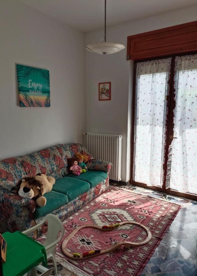 Appartamento Doppi Bagni Sei Posti Letto Viverone Exterior foto